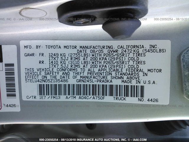 5TELU42N05Z135486 - 2005 TOYOTA TACOMA DOUBLE CAB SILVER photo 9