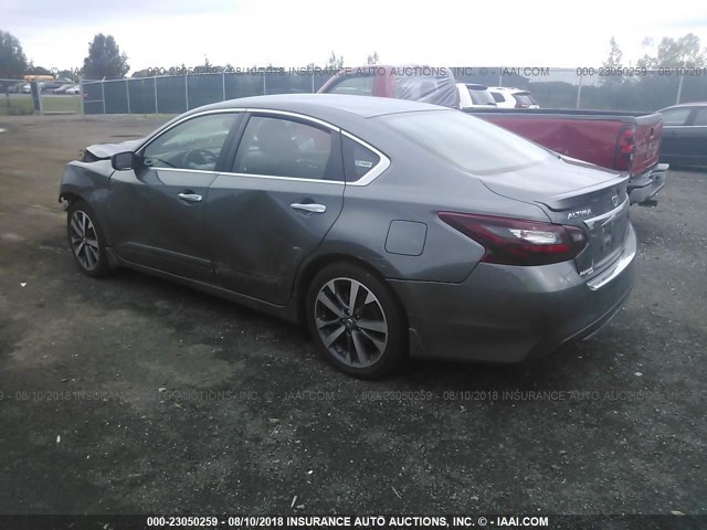 1N4AL3APXHC166177 - 2017 NISSAN ALTIMA 2.5/S/SV/SL/SR GRAY photo 3