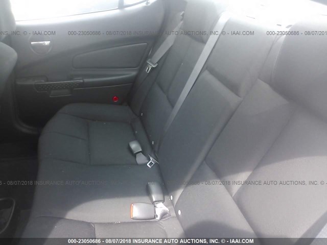 2G2WP582371174530 - 2007 PONTIAC GRAND PRIX WHITE photo 8