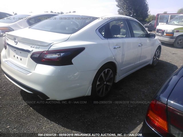 1N4BL3AP8HC167445 - 2017 NISSAN ALTIMA 3.5SL/3.5 SR WHITE photo 4