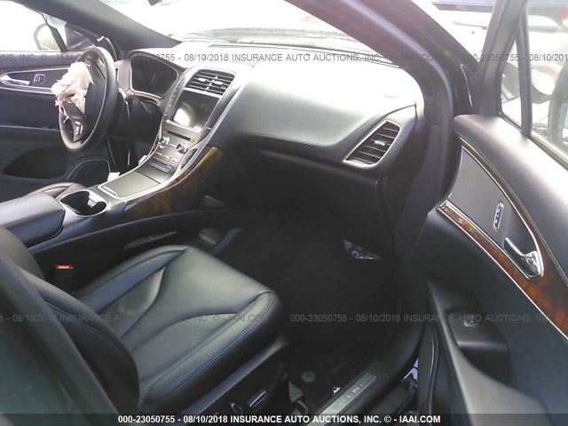 2LMPJ6LR0JBL35445 - 2018 LINCOLN MKX RESERVE Սև լուսանկար 5