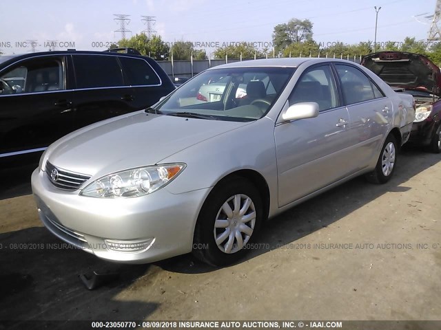 4T1BE32K76U143017 - 2006 TOYOTA CAMRY LE/XLE/SE Gümüş foto 2