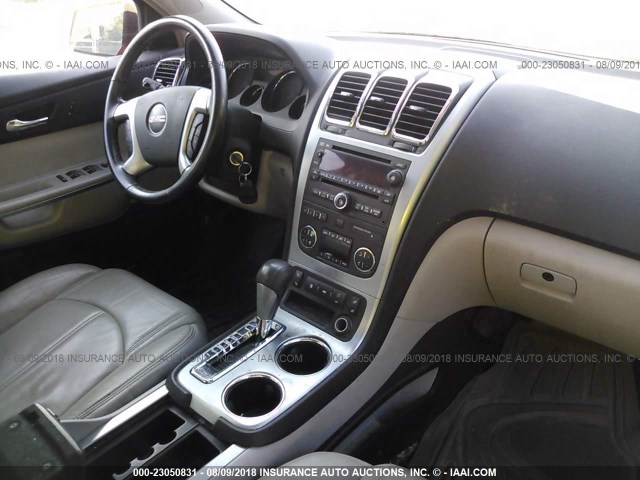 1GKEV237X7J155126 - 2007 GMC ACADIA SLT-1 Rojo foto 5