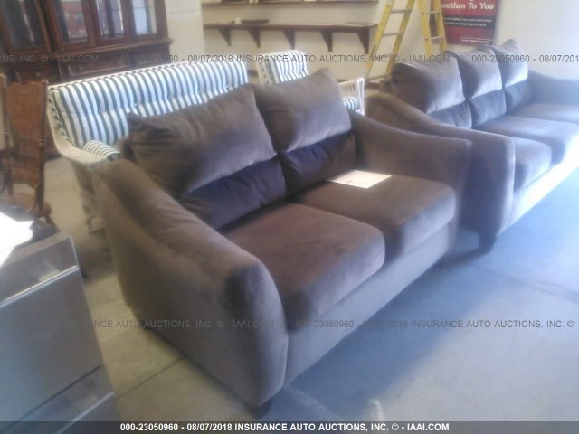 254698 - 1902 2 COUCHES COUCH  BROWN photo 1