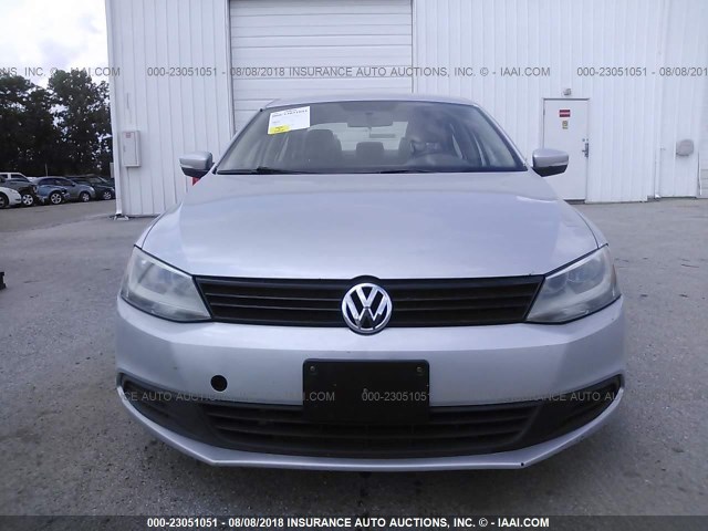 3VWLL7AJ2CM079660 - 2012 VOLKSWAGEN JETTA TDI SILVER photo 6