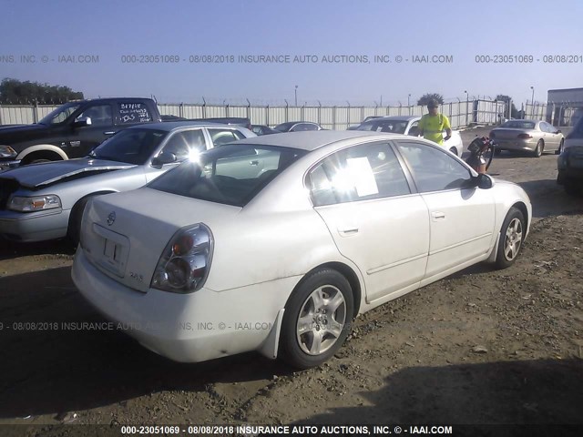 1N4AL11D23C163244 - 2003 NISSAN ALTIMA S/SL WHITE photo 4