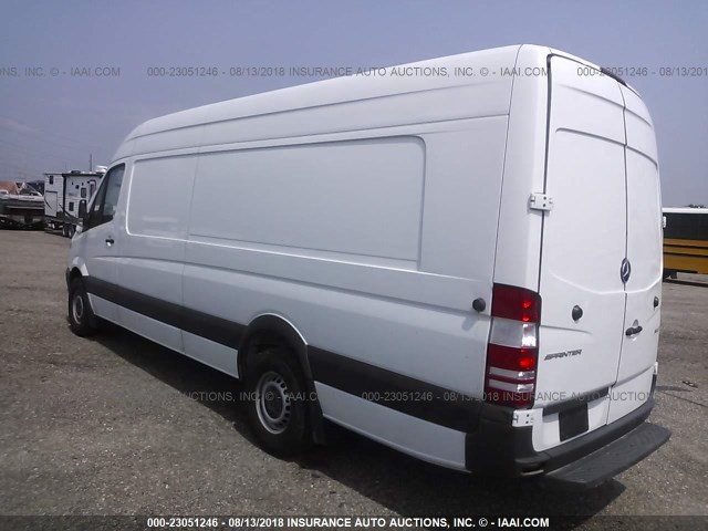 WD3PE8CD9HP519882 - 2017 MERCEDES-BENZ SPRINTER 2500 WHITE photo 3