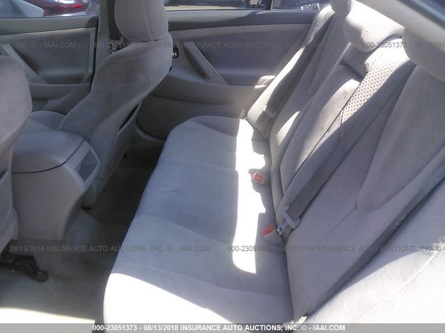 4T1BE46K29U309738 - 2009 TOYOTA CAMRY SE/LE/XLE ფერფლისფერი ფოტო 8