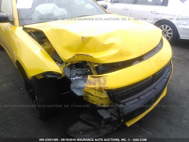 2C3CDXBG9JH126413 - 2018 DODGE CHARGER SXT YELLOW photo 6