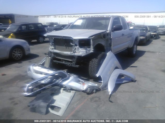 5TFTU4GN8DX028913 - 2013 TOYOTA TACOMA PRERUNNER ACCESS CAB SILVER photo 2