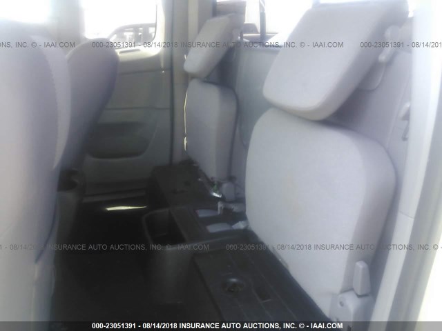 5TFTU4GN8DX028913 - 2013 TOYOTA TACOMA PRERUNNER ACCESS CAB SILVER photo 8