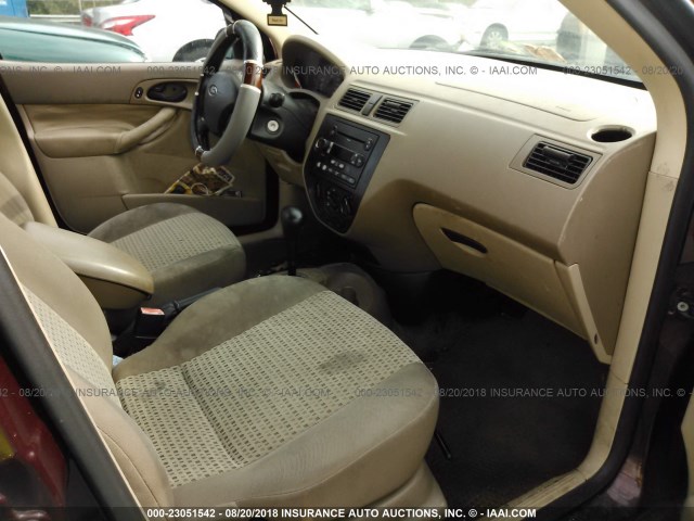 1FAFP34N17W270820 - 2007 FORD FOCUS ZX4/S/SE/SES 栗色 照片 5