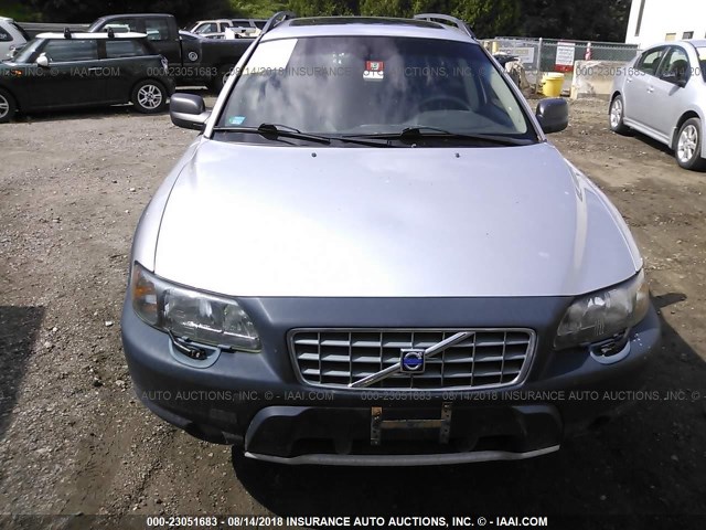 YV1SZ59H841157130 - 2004 VOLVO XC70 SILVER photo 6