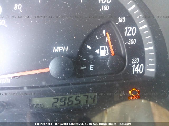 4T1BE30KX2U525314 - 2002 TOYOTA CAMRY LE/XLE/SE Күміс фото 7