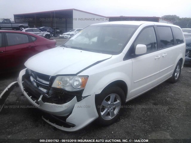 2D4RN3DG9BR796003 - 2011 DODGE GRAND CARAVAN MAINSTREET WHITE photo 2