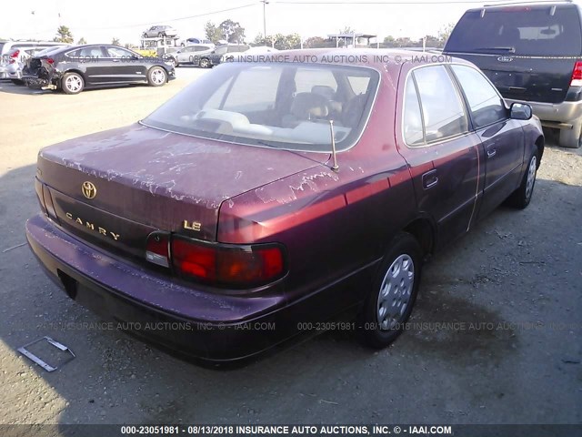 JT2BG12K3T0401614 - 1996 TOYOTA CAMRY DX/LE/XLE PURPLE photo 4