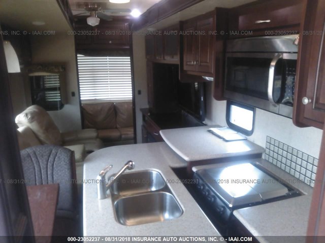 5SFBG3829EE266488 - 2014 HEARTLAND BIG3455RL  棕色 照片 8