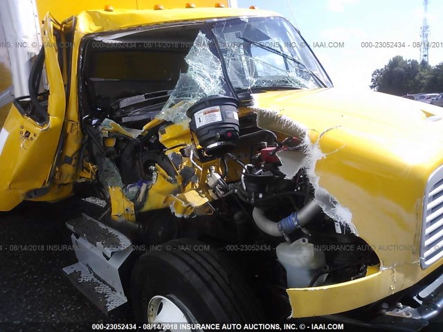 1FVACWDT0DHBU8425 - 2013 FREIGHTLINER M2 106 MEDIUM DUTY YELLOW photo 8