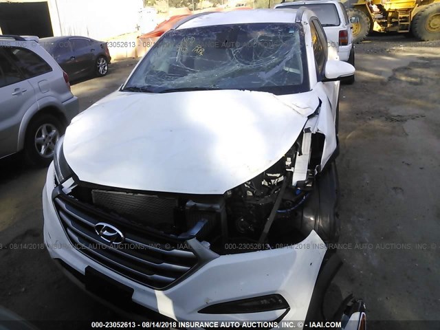 KM8J33A27HU469941 - 2017 HYUNDAI TUCSON LIMITED/SPORT AND ECO/SE WHITE photo 6