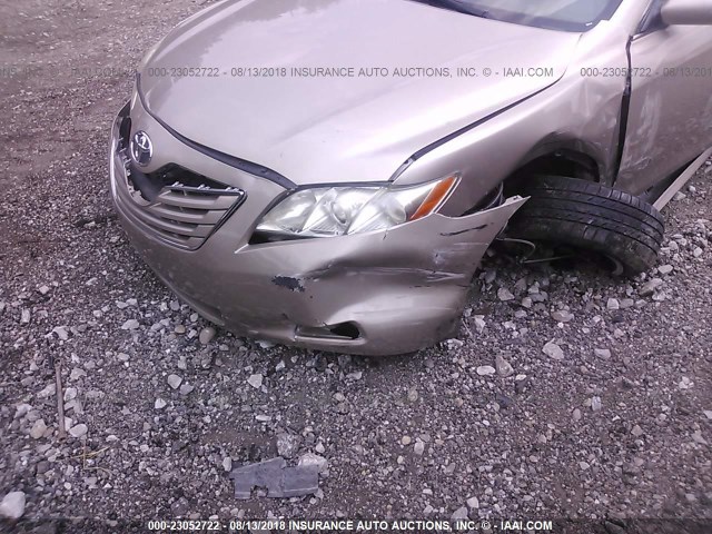 4T1BK46K67U545878 - 2007 TOYOTA CAMRY NEW GENERAT LE/XLE/SE GOLD photo 6
