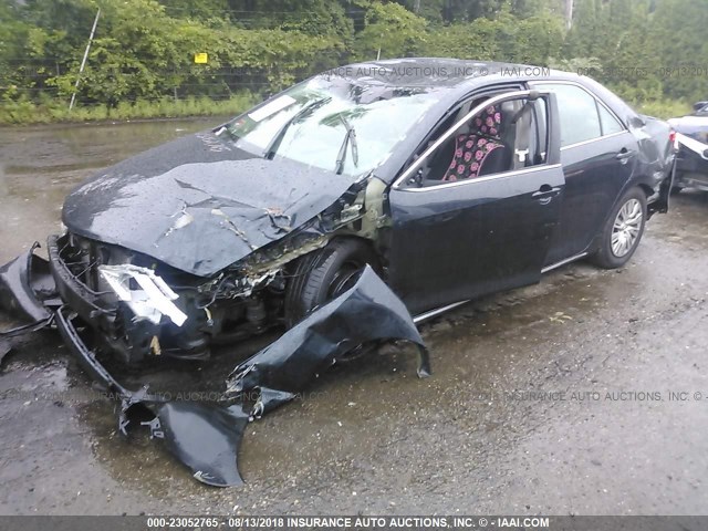 4T4BF1FK1ER337980 - 2014 TOYOTA CAMRY L/SE/LE/XLE Qara foto 2