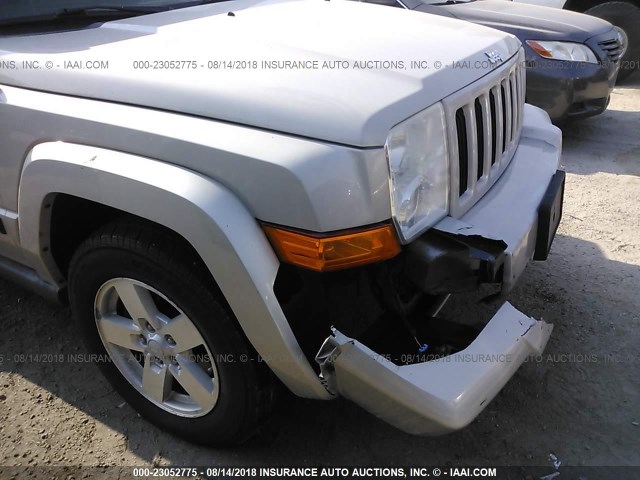 1J8HG48KX6C362980 - 2006 JEEP COMMANDER TAN photo 6