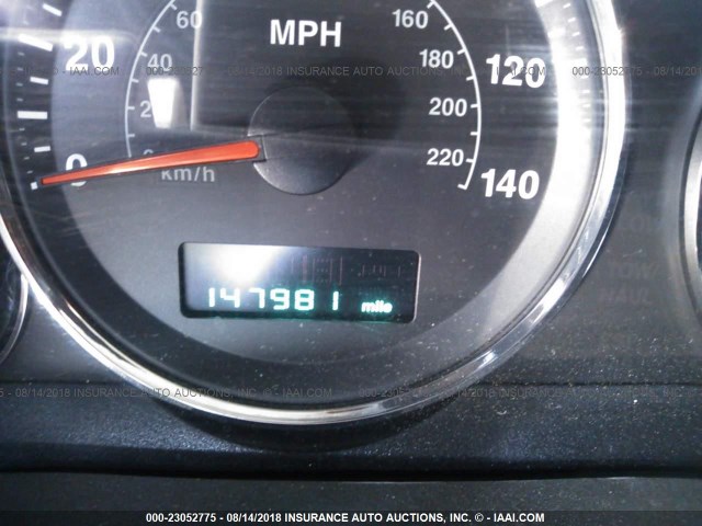 1J8HG48KX6C362980 - 2006 JEEP COMMANDER TAN photo 7