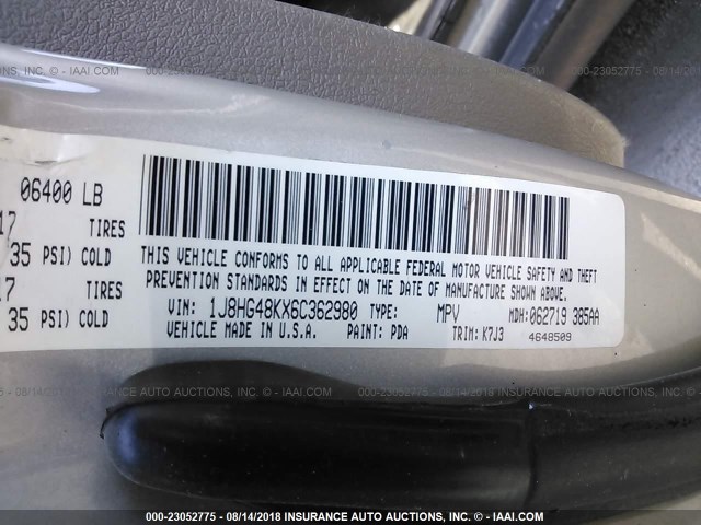 1J8HG48KX6C362980 - 2006 JEEP COMMANDER TAN photo 9