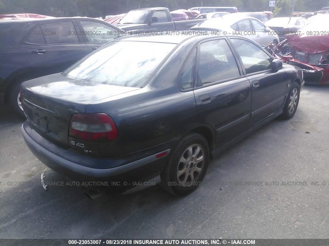 YV1VS2559YF517347 - 2000 VOLVO S40 BLACK photo 4