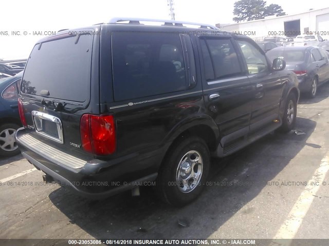 5LMPU28A2XLJ40287 - 1999 LINCOLN NAVIGATOR BLACK photo 4