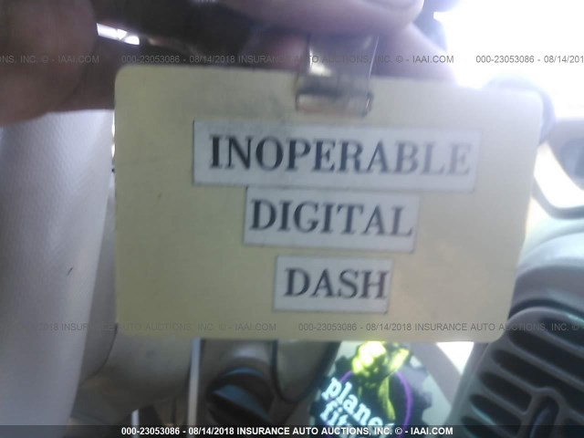 5LMPU28A2XLJ40287 - 1999 LINCOLN NAVIGATOR BLACK photo 7