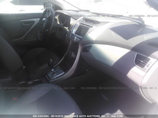 KMHDH6AE0DU003661 - 2013 HYUNDAI ELANTRA COUPE GS/SE WHITE photo 5