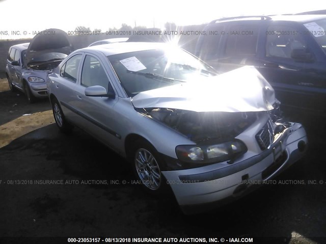 YV1RS61T442399805 - 2004 VOLVO S60 SILVER photo 1