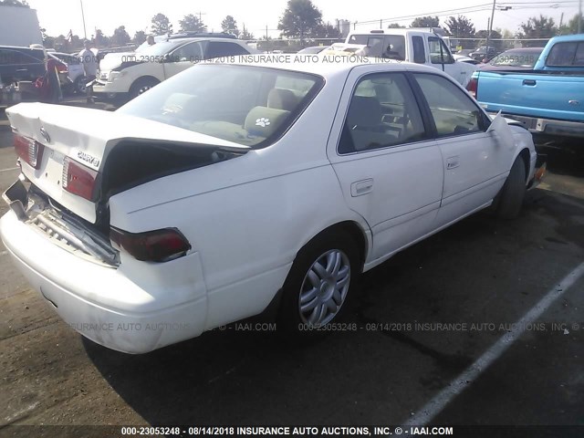 4T1BG22KXYU926758 - 2000 TOYOTA CAMRY CE/LE/XLE 白色 照片 4