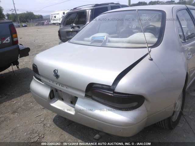 1N4BU31D0VC255436 - 1997 NISSAN ALTIMA XE/GXE/SE/GLE GOLD photo 6