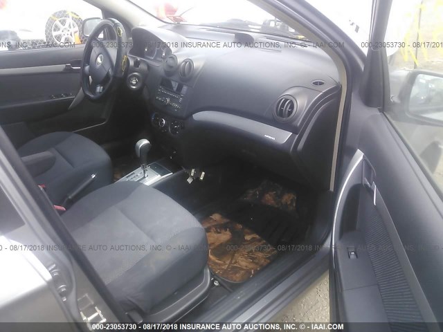 KL1TD5DE1BB242699 - 2011 CHEVROLET AVEO LS/LT 灰色 照片 5