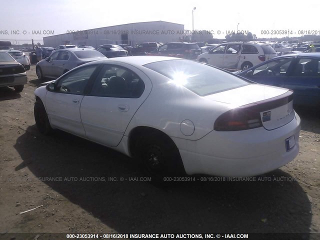 2B3HD46R9YH320351 - 2000 DODGE INTREPID WHITE photo 3