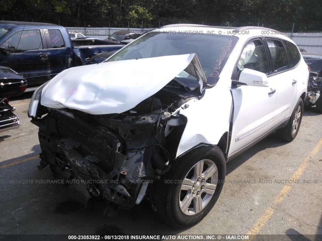 1GNER33D99S141928 - 2009 CHEVROLET TRAVERSE LTZ WHITE photo 2