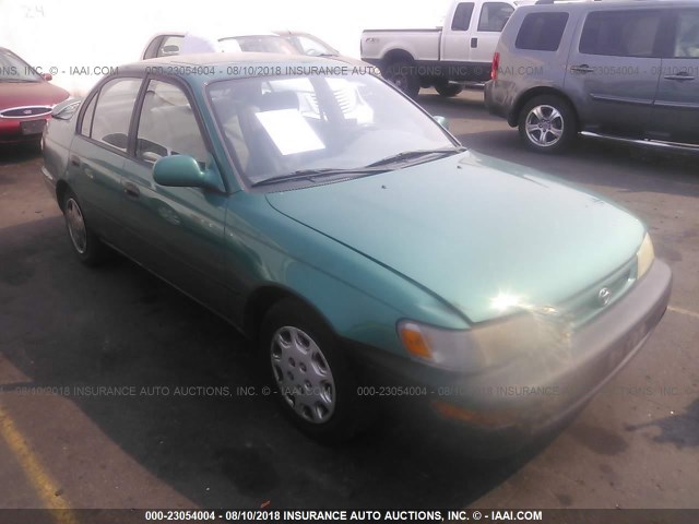 1NXBB02E0VZ507018 - 1997 TOYOTA COROLLA DX GREEN photo 1