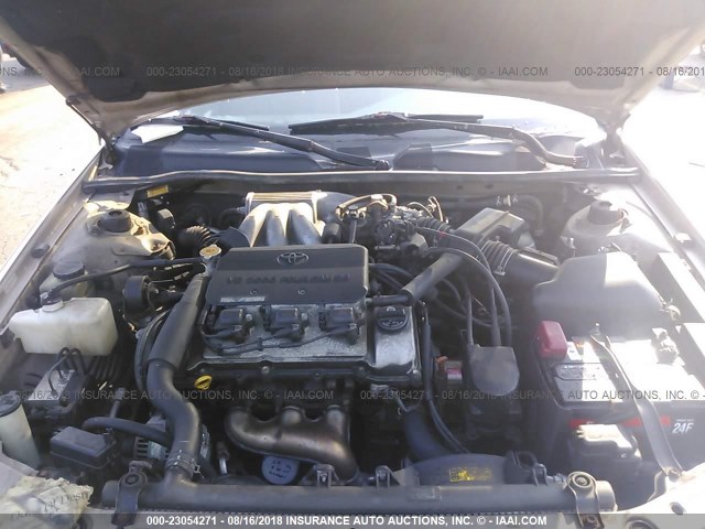 JT2BF22K2X0213407 - 1999 TOYOTA CAMRY LE/XLE BEIGE photo 10