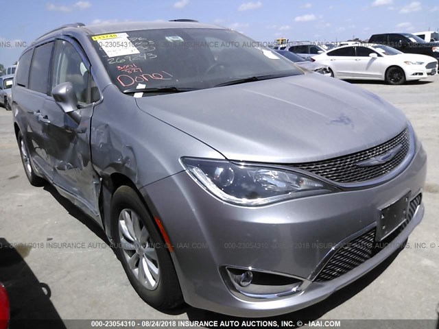 2C4RC1BG1JR269243 - 2018 CHRYSLER PACIFICA TOURING L GRAY photo 1