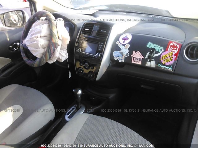 3N1CE2CPXGL372724 - 2016 NISSAN VERSA NOTE S/S PLUS/SV/SL/SR WHITE photo 5