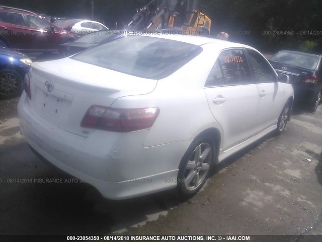 4T1BE46K37U615909 - 2007 TOYOTA CAMRY NEW GENERAT CE/LE/XLE/SE WHITE photo 4