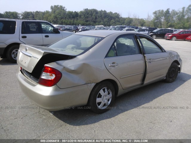 JTDBE32K430220028 - 2003 TOYOTA CAMRY LE/XLE TAN photo 4