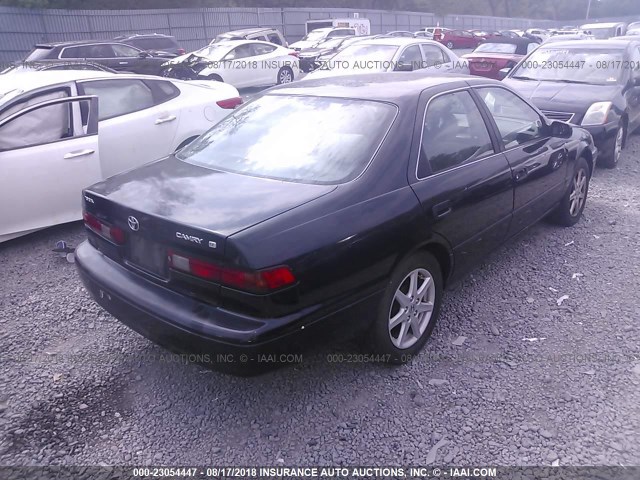 4T1BG22KXXU591581 - 1999 TOYOTA CAMRY CE/LE/XLE 黑色 照片 4