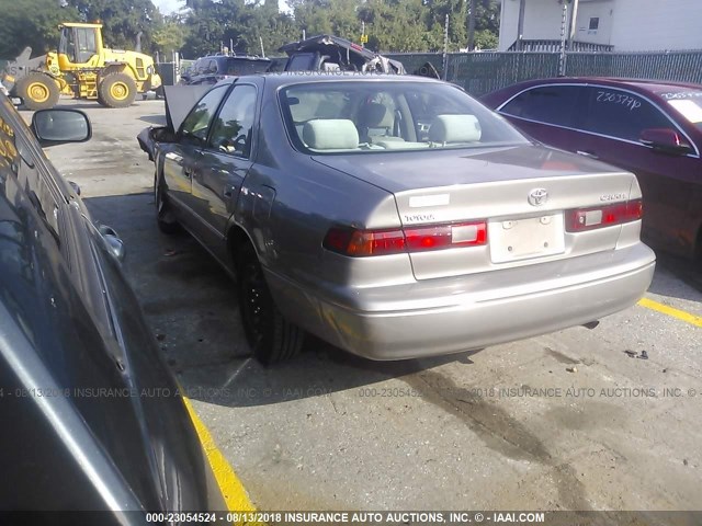 4T1BG22K7XU477764 - 1999 TOYOTA CAMRY CE/LE/XLE 银色 照片 3