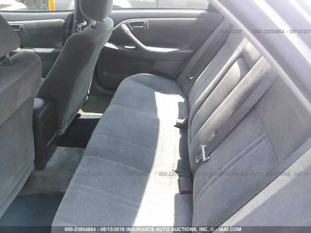 JT2BG22K1W0234888 - 1998 TOYOTA CAMRY CE/LE/XLE 白色 照片 8