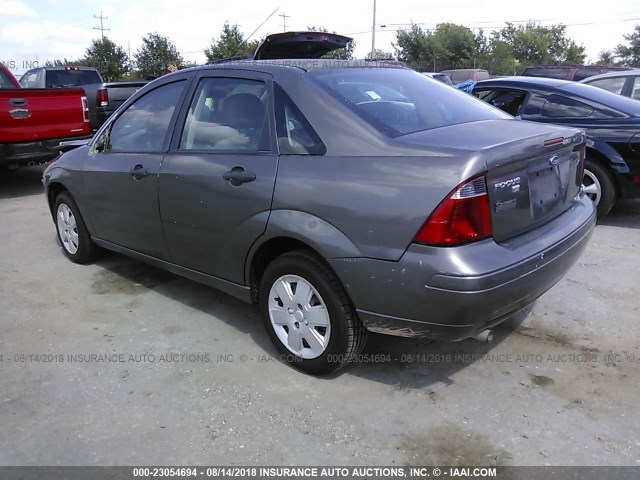 1FAFP34N07W162799 - 2007 FORD FOCUS ZX4/S/SE/SES GRAY photo 3