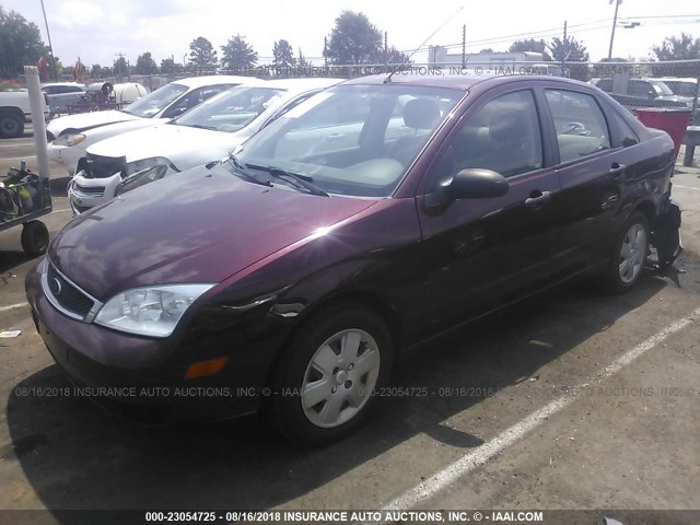 1FAHP34N17W331835 - 2007 FORD FOCUS ZX4/S/SE/SES BURGUNDY photo 2