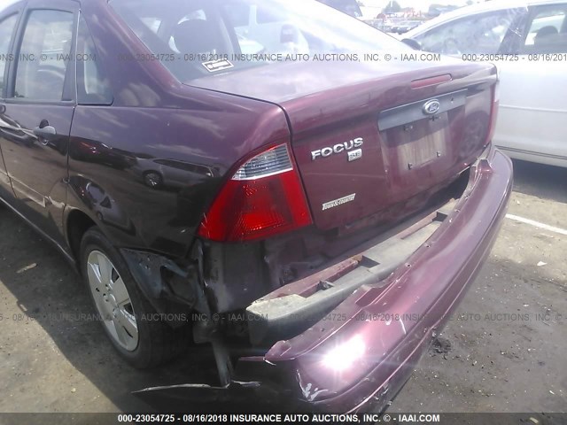 1FAHP34N17W331835 - 2007 FORD FOCUS ZX4/S/SE/SES BURGUNDY photo 6